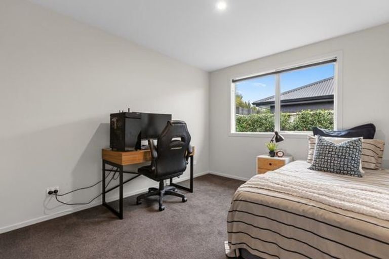 Photo of property in 44 Union Drive, Papamoa, 3118