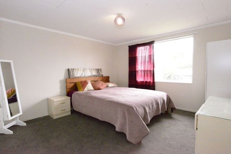 Photo of property in 30 Bassett Street, Burwood, Christchurch, 8083