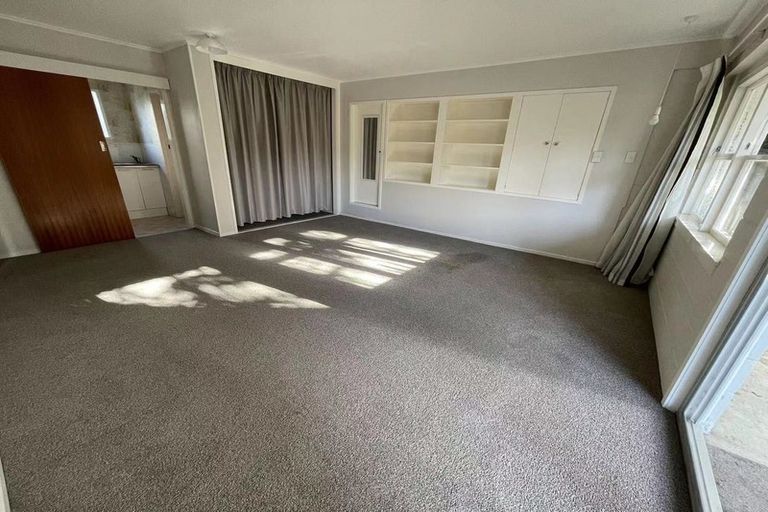 Photo of property in 54 Ravenwood Drive, Forrest Hill, Auckland, 0620