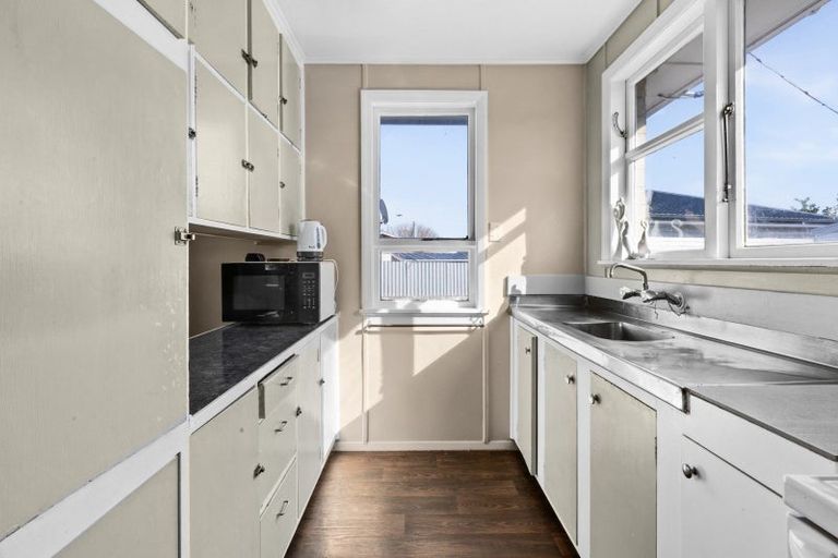 Photo of property in 31 Cottrell Crescent, Onekawa, Napier, 4110