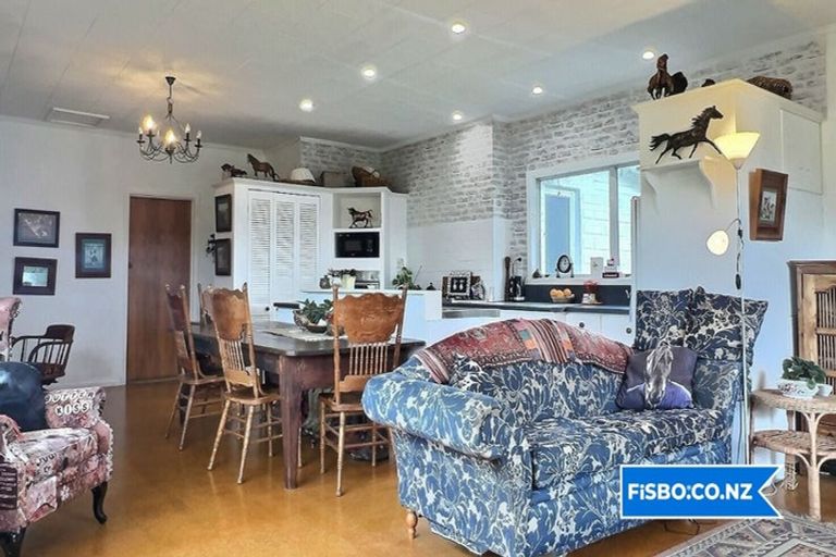 Photo of property in 171 Tikokino Road, Waipawa, 4273