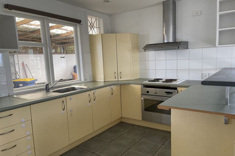 Photo of property in 64 Manuka Road, Glenfield, Auckland, 0629