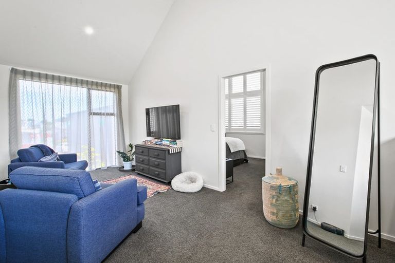 Photo of property in 58b Buller Street, New Plymouth, 4312