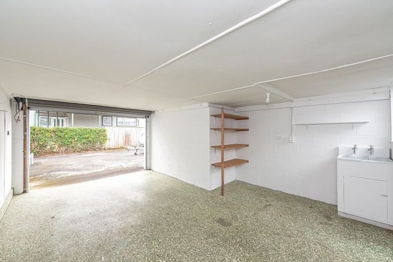 Photo of property in 9a Saint Leonard Street, Saint Johns Hill, Whanganui, 4501