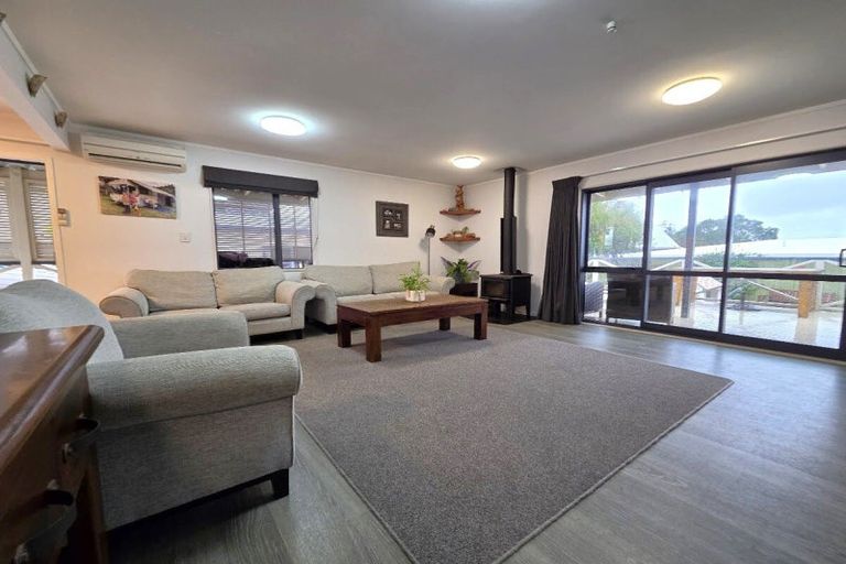 Photo of property in 107 Rimu Place, Matarangi, Whitianga, 3592
