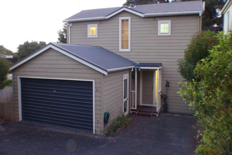 Photo of property in 2a/66 Seaview Road, Glenfield, Auckland, 0629