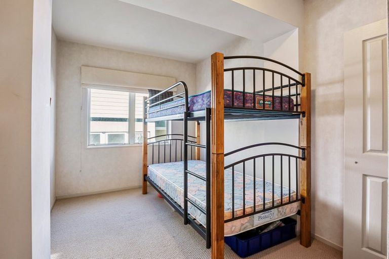 Photo of property in 8b Pacific Avenue, Mount Maunganui, 3116