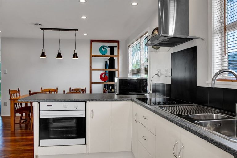 Photo of property in 3 Murray Avenue, Hawera, 4610