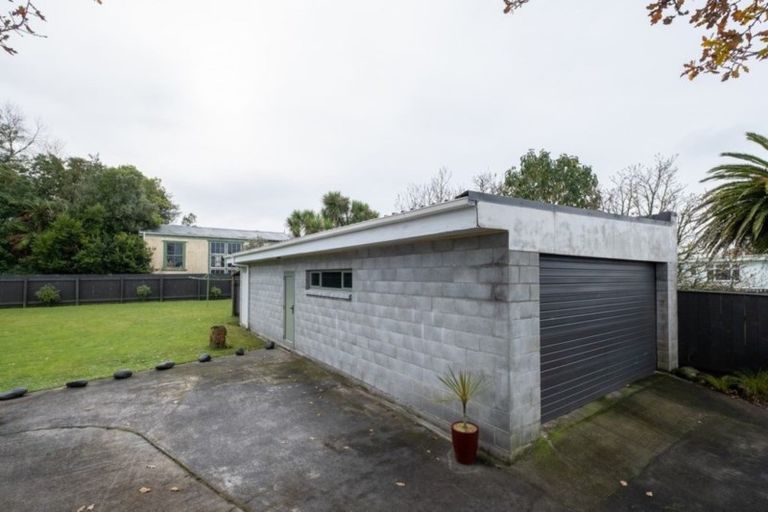 Photo of property in 22 Craig Street, Stratford, 4332