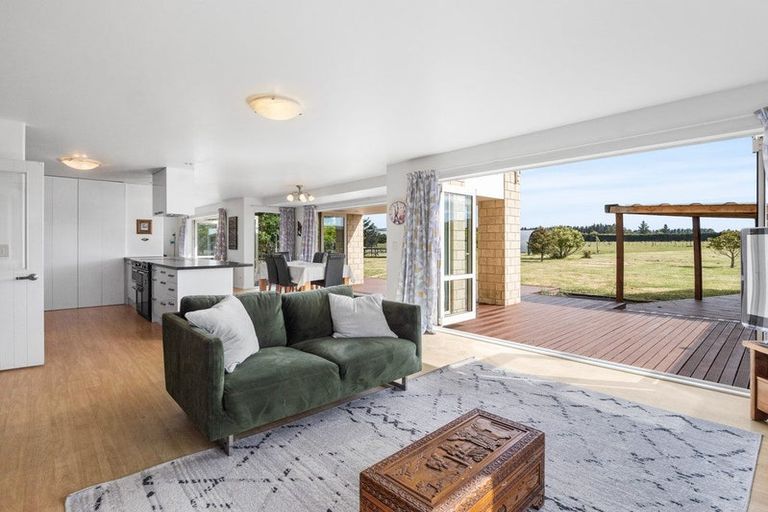 Photo of property in 6 Claire Road, Springston, Christchurch, 7674