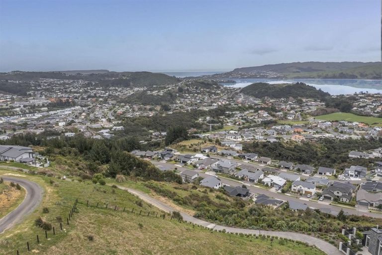 Photo of property in 31 Pacific View, Whitby, Porirua, 5024
