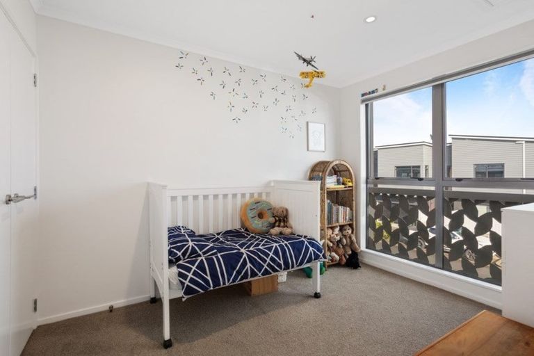 Photo of property in 21 Mollusc Road, Hobsonville, Auckland, 0616