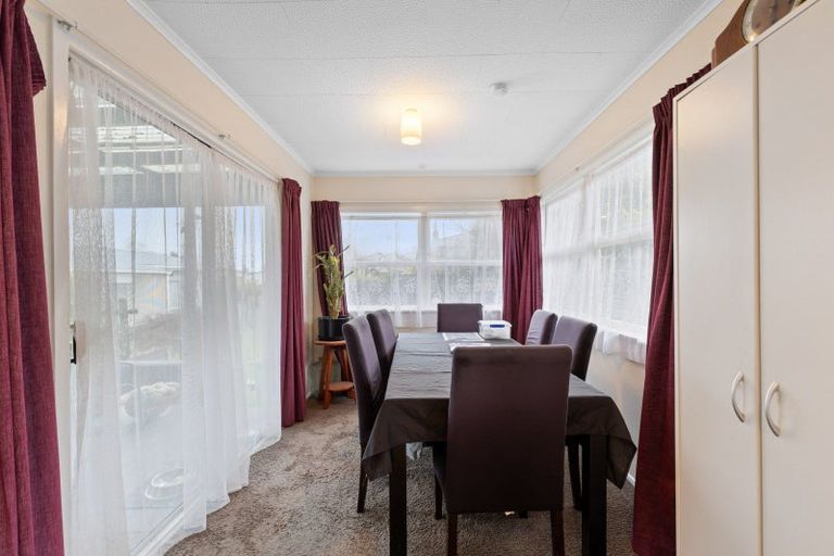 Photo of property in 47 Pohutukawa Drive, Tokoroa, 3420