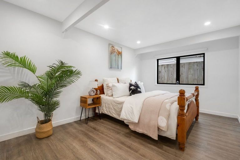Photo of property in 14a Mccrystal Avenue, Bucklands Beach, Auckland, 2012