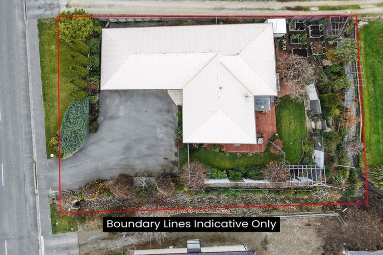 Photo of property in 33 Essex Street, Weston, Oamaru, 9401