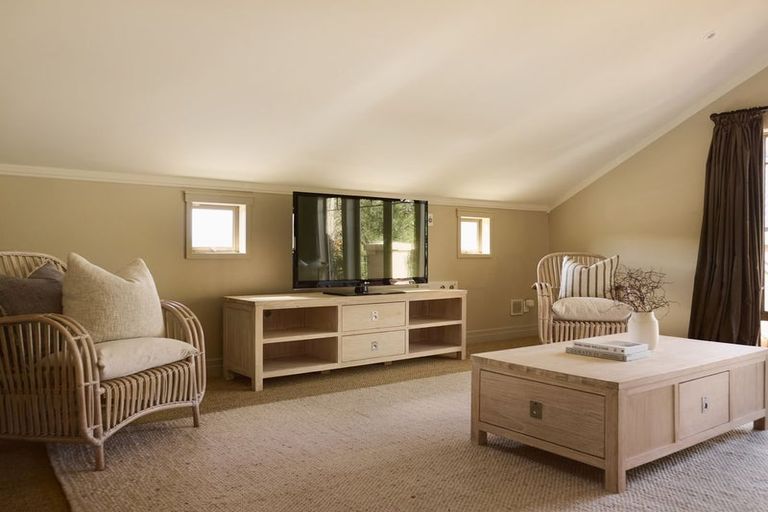 Photo of property in 42 Matangi Road, Tuki Tuki, Havelock North, 4294