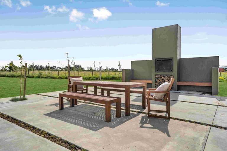 Photo of property in 906a&b Bidwills Cutting Road, Morison Bush, Greytown, 5794