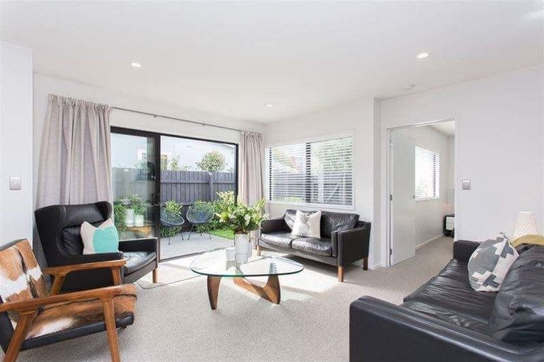 Photo of property in 194 Strickland Street, Spreydon, Christchurch, 8024