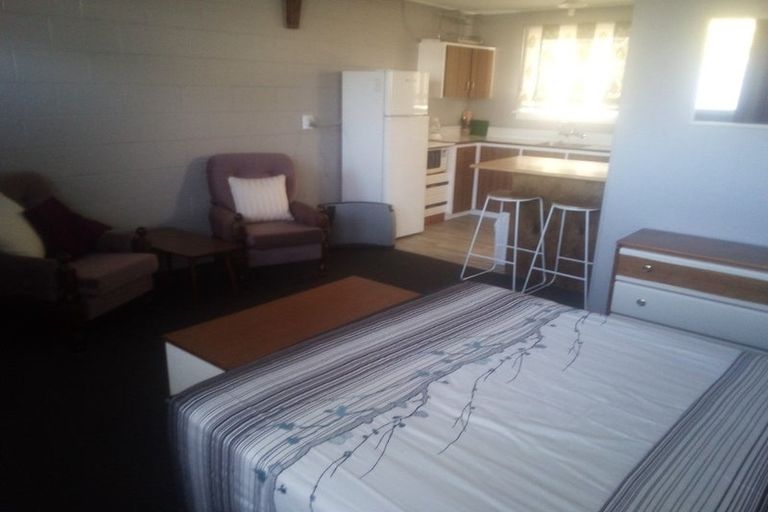 Photo of property in 15a Mary Street, Turnbull Thomson Park, Invercargill, 9810