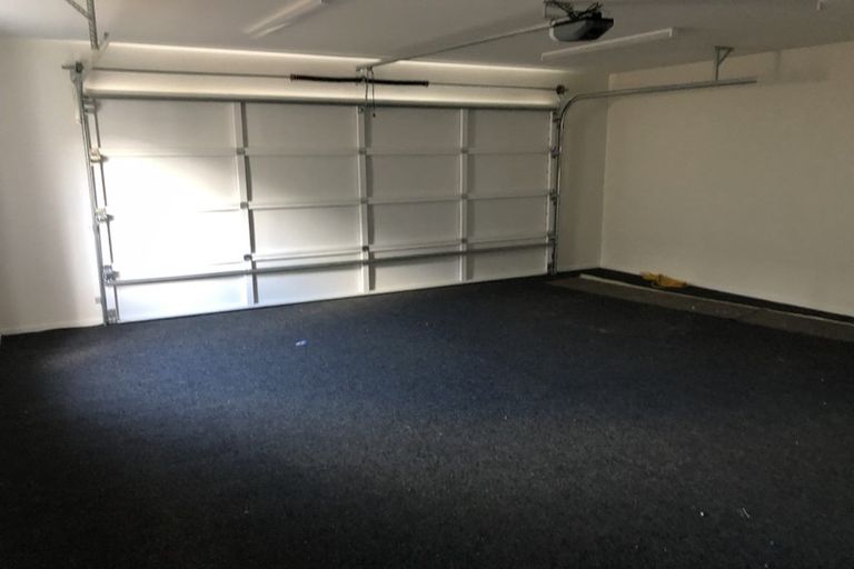 Photo of property in 63 Hayfield Way, Karaka, Papakura, 2113