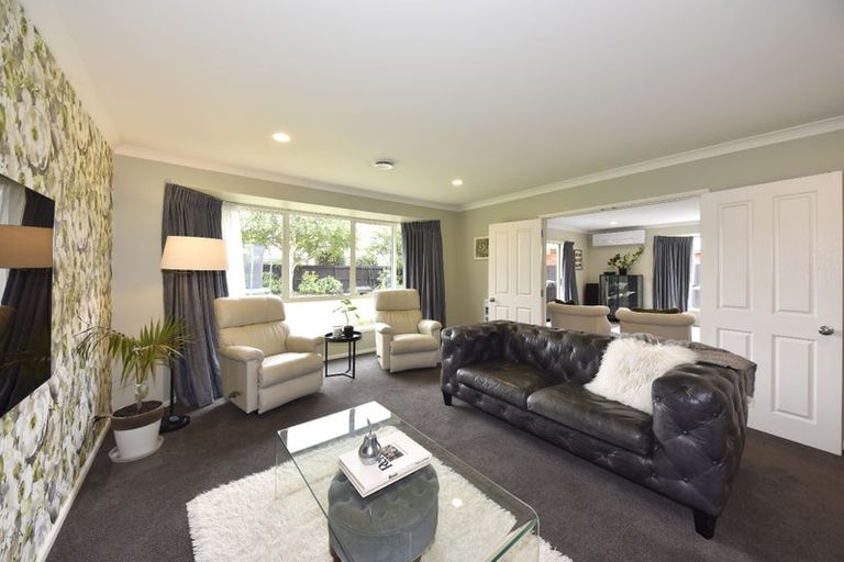 Photo of property in 14 Parkside Crescent, Northwood, Christchurch, 8051