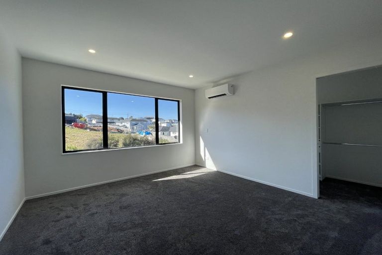 Photo of property in 10 Awaiti Way, Orewa, 0931