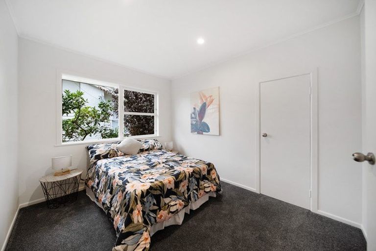 Photo of property in 12 Haddon Street, Mangere East, Auckland, 2024