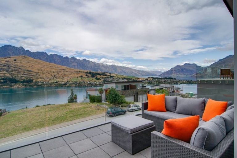 Photo of property in St Andrews Park, 44b Highview Terrace, Queenstown, 9300