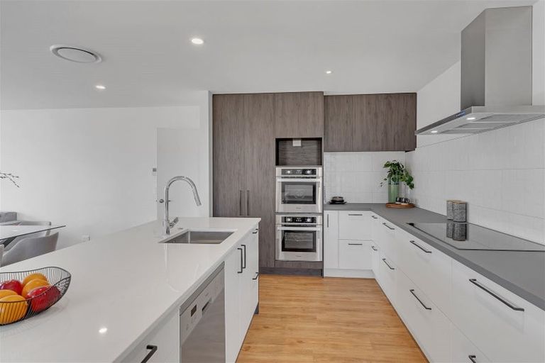 Photo of property in 8 Gemstone Place, Rolleston, 7615