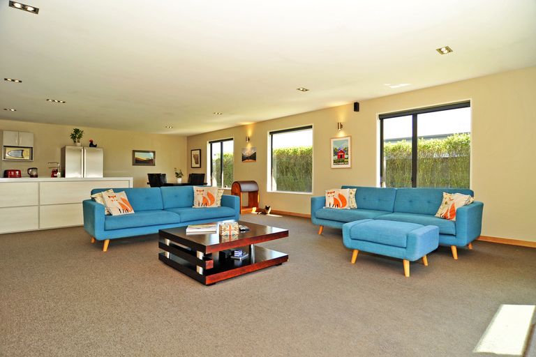 Photo of property in 7 Kura Place, Mosgiel, 9024