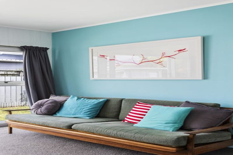 Photo of property in 2/2a Eskdale Road, Birkdale, Auckland, 0626