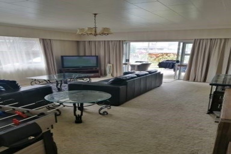 Photo of property in 2/123 Kamo Road, Kensington, Whangarei, 0112