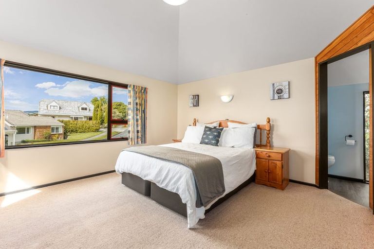 Photo of property in 1 Kedge Lane, Whitby, Porirua, 5024