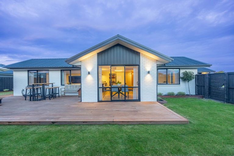 Photo of property in 81 Tiritiri Moana Drive, Pegasus, 7612