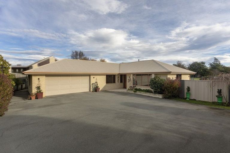 Photo of property in 33 Essex Street, Weston, Oamaru, 9401