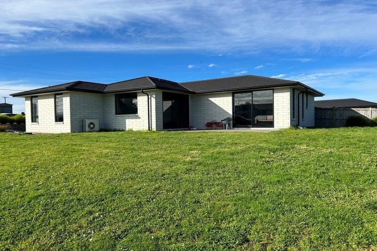 Photo of property in 8 Ballantyne Avenue, Te Kauwhata, 3710