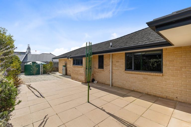 Photo of property in 16 Park Drive, Richmond, 7020