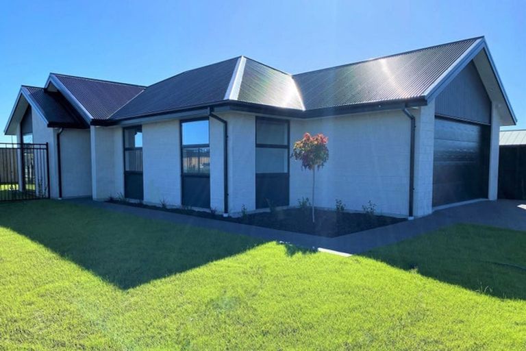 Photo of property in 14 Nethercote Way, Rolleston, 7614