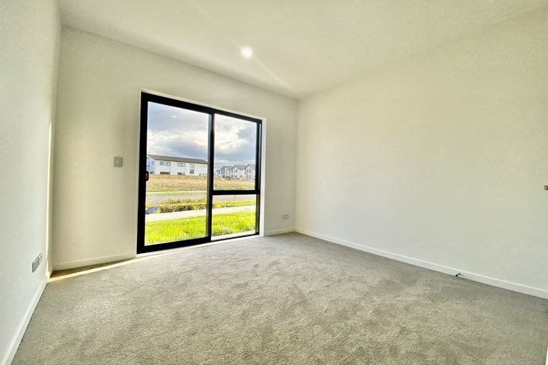 Photo of property in 98 Ksenia Drive, Flat Bush, Auckland, 2019