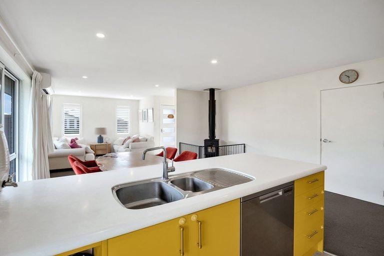 Photo of property in 54 Avanda Avenue, Rolleston, 7615