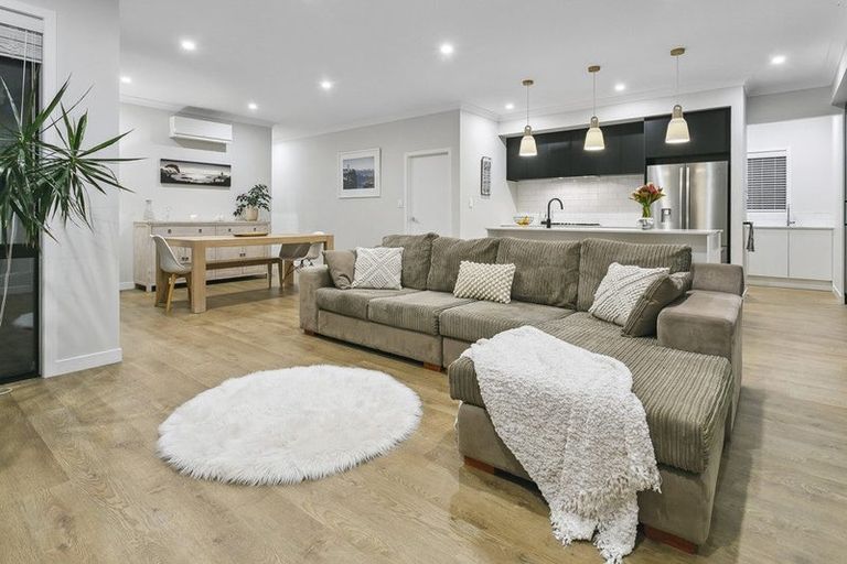 Photo of property in 6 Tai Crescent, Hobsonville, Auckland, 0616