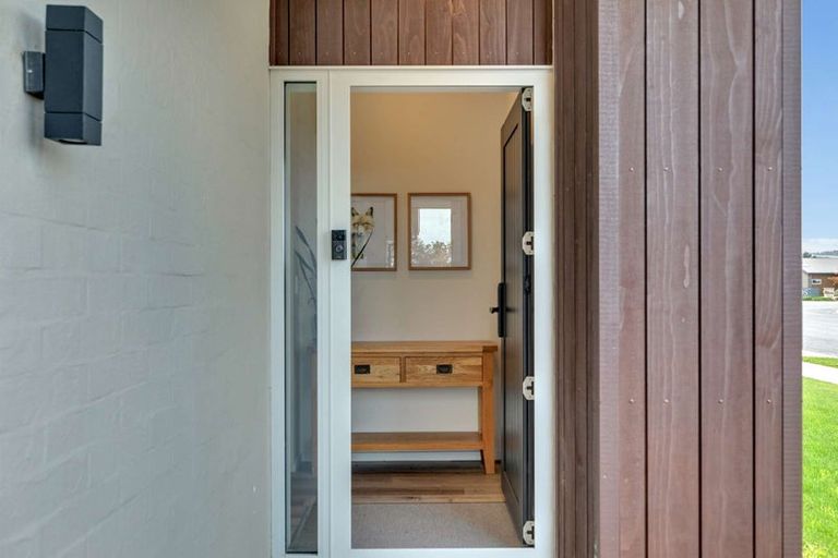 Photo of property in 4 Benn Street, Amberley, 7481