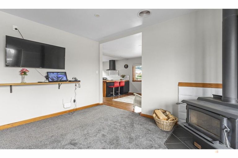 Photo of property in 19 Barker Street, Geraldine, 7930