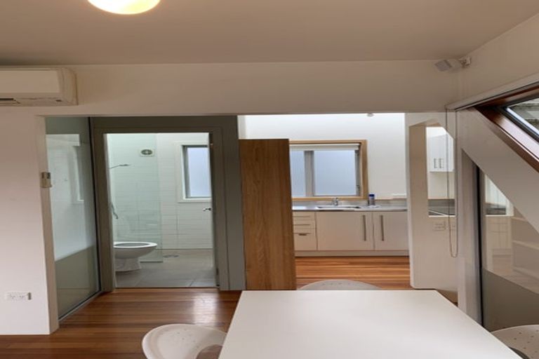 Photo of property in 108 Abel Smith Street, Te Aro, Wellington, 6011