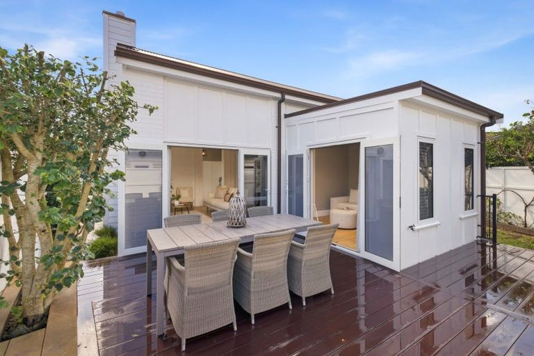 Photo of property in 8 Pebble Beach Way, Papamoa Beach, Papamoa, 3118