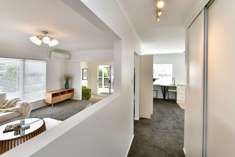 Photo of property in 12 Forest Glen, Orewa, 0931