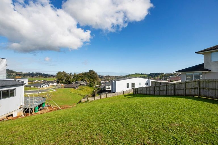 Photo of property in 42 Lisle Farm Drive, Pukekohe, 2120