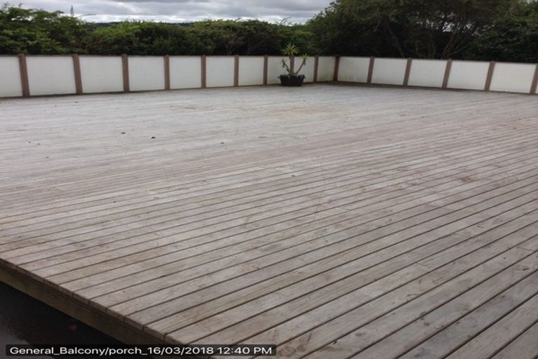 Photo of property in 74 Deacon Road, Riverhead, Kumeu, 0892