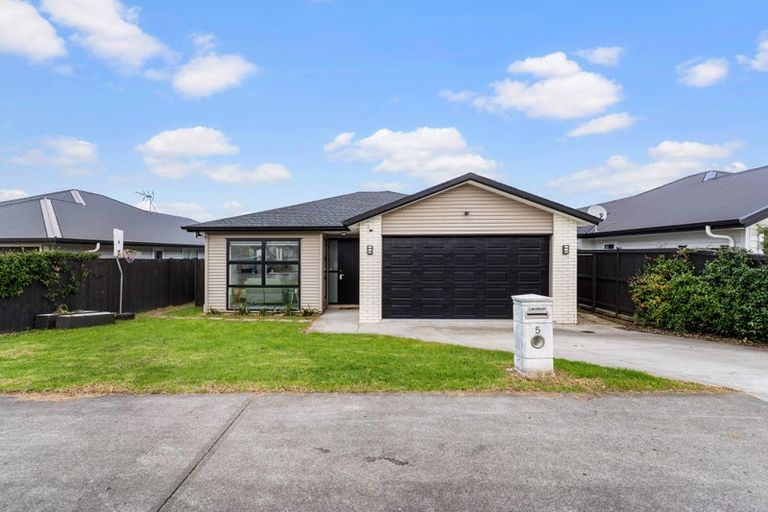 Photo of property in 5 Huamanu Street, Pukekohe, 2120