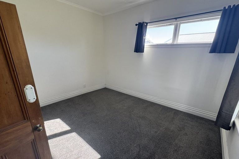 Photo of property in 102 Charles Street, Waltham, Christchurch, 8011